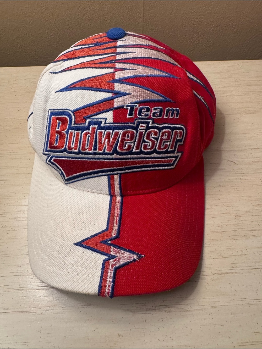 Vintage 1990s Team Budweiser Starter Shockwave Baseball Hat